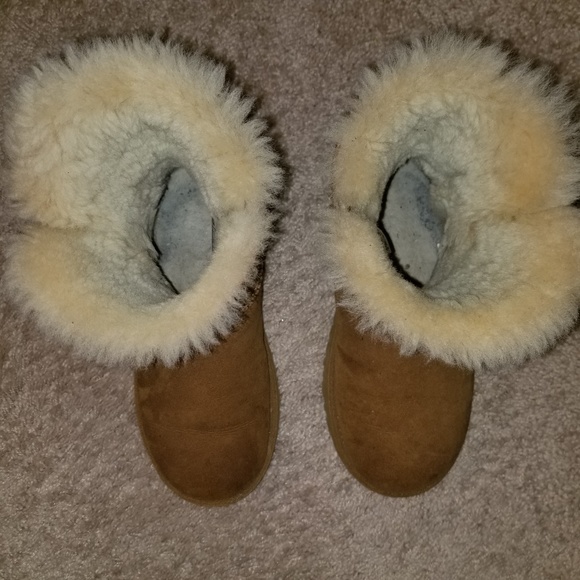 Very Nice UGG Bailey Botton Boots Twin Face - Picture 4 of 6